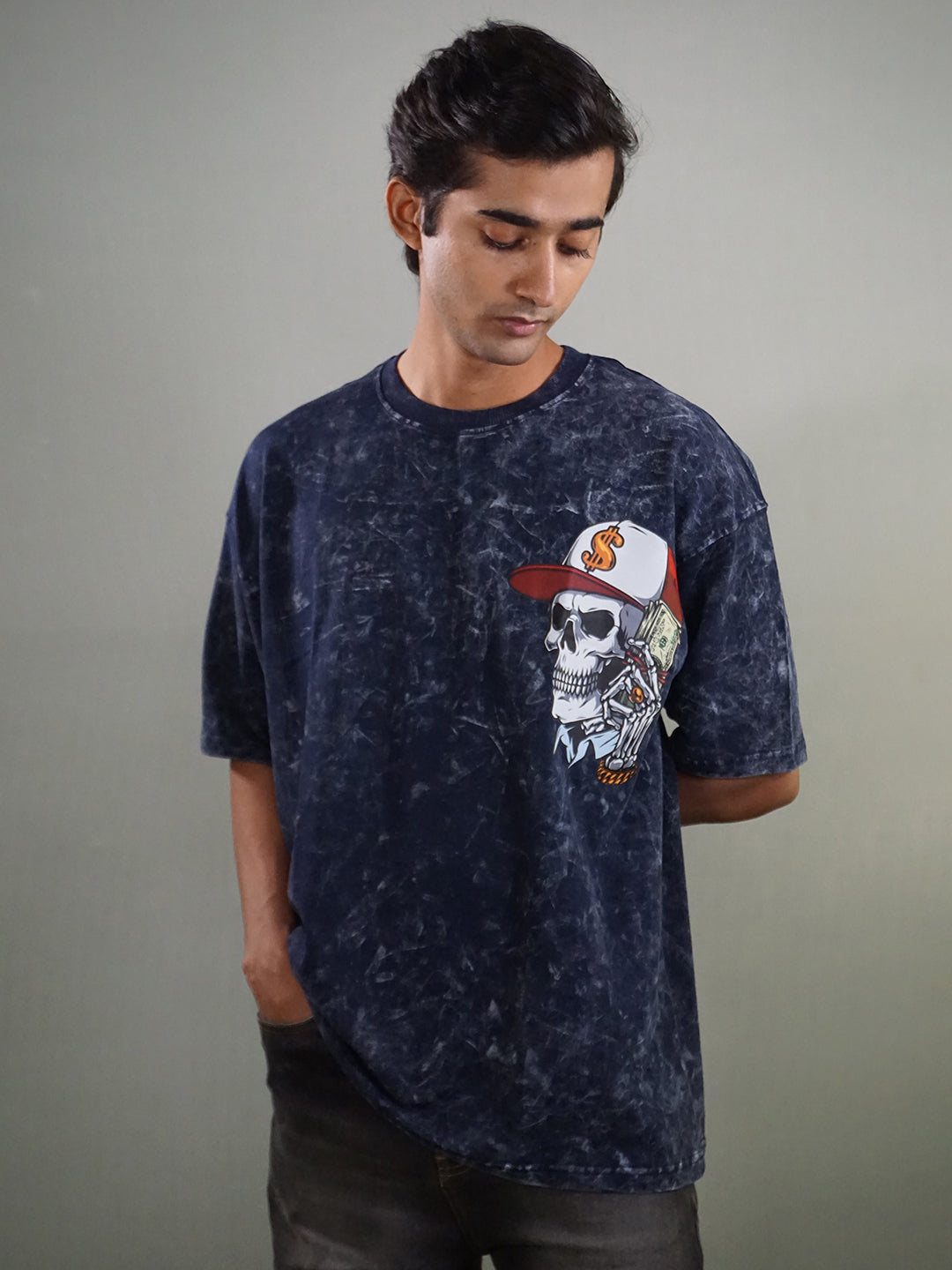 WHISPER FROM THE GRAVE Oversized T-Shirt