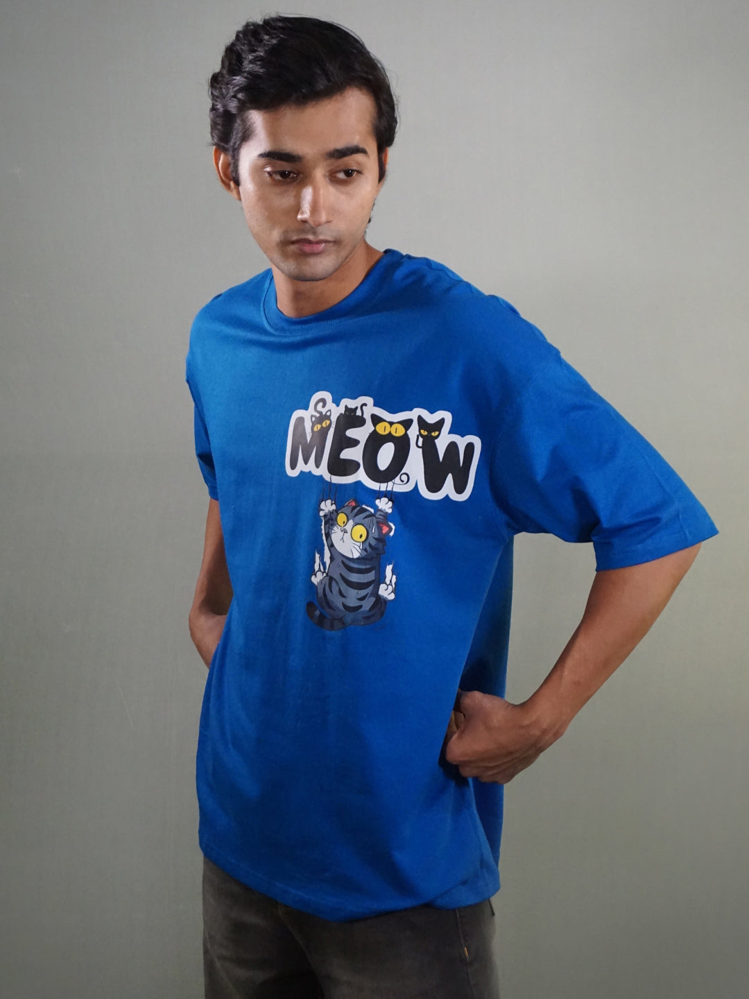 MEOW MOOD Oversized T-Shirt