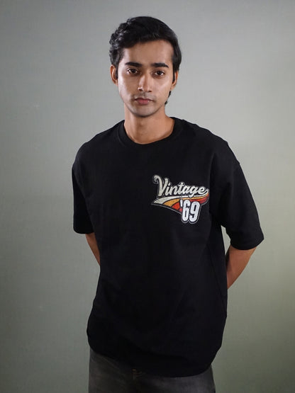 AGE IS NO EXCUSE Oversized T-Shirt