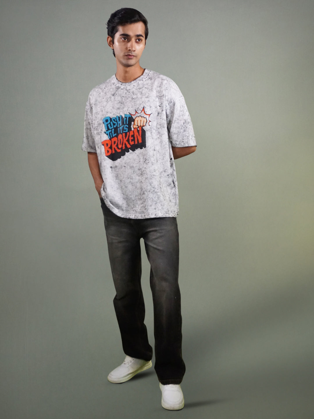 PUSH IT TIL IT'S BROKEN OVERSIZED T-Shirt